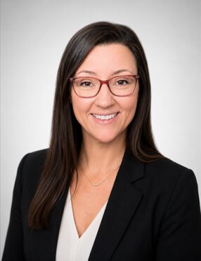 A portrait photo of Megan Owen